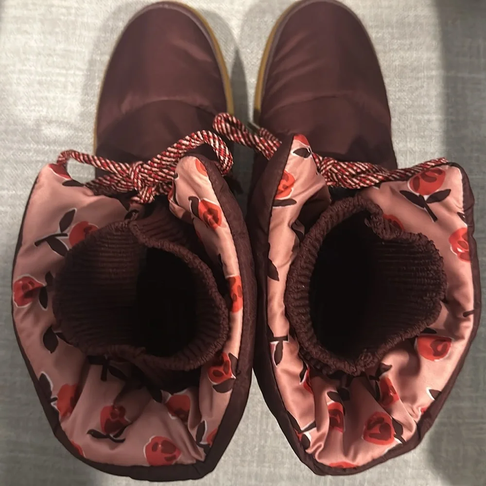 NEW-Kate Spade ♠️ Cocoon Snow Boots. Size 8.5B - Picture 7 of 16